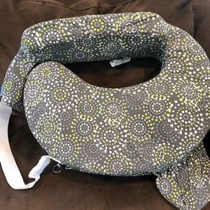 My Brest Friend Nursing Pillow